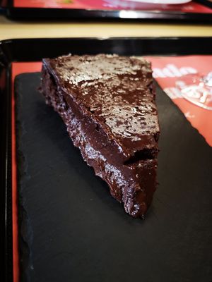 Beautiful chocolate cake! at DaTerra - Mercado Beira Rio in Vila Nova De Gaia