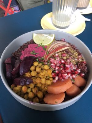 1001 Bowl   at Claus Eismanufaktur & Deli in Stuttgart