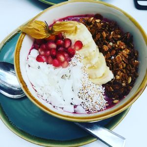 Akai bowl at Claus Eismanufaktur & Deli in Stuttgart