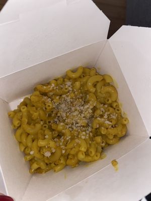 Vegan Mac & cheese at Zola's Cafe in Auburn
