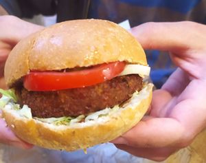 Burger vegan at Yabio - Bellecour in Lyon