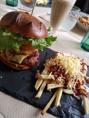 Beyond beaf burger at Veggie Penguin in Tenerife