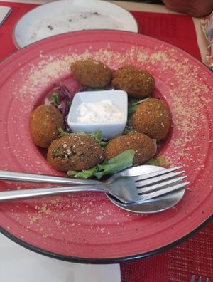 Croquetas de espinaca at Veggie Penguin in Tenerife