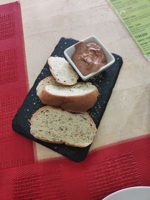 Dip del menú at Veggie Penguin in Tenerife