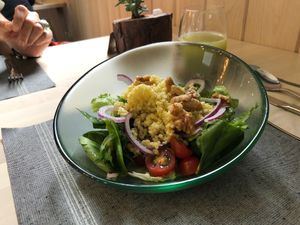 Ensalada de mijo at Veggie Penguin in Tenerife