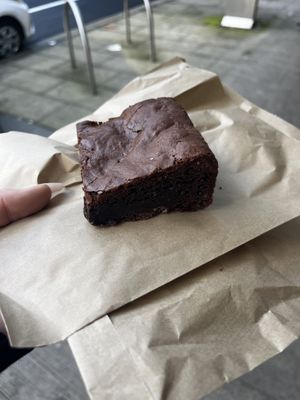 this brownie is insane (gf too)🍫🍫  at Shift Eatery in Surry Hills