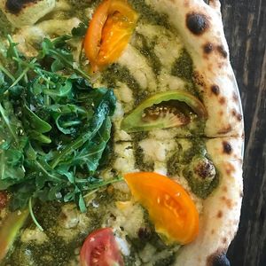 vegan pizza at Federalist Public House in Sacramento