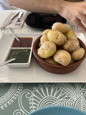 Papas con mojo  at Kuki's in Viella