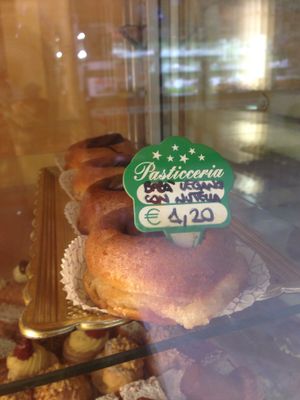Vegan babà con Nutella at Il Dolce Sapore in Aversa