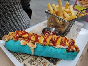 Hot dog at Freedom Cakes Bakery in Madrid