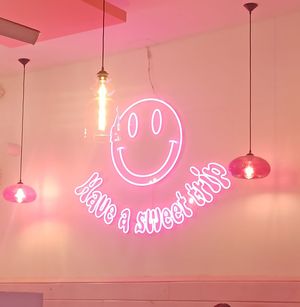 local at Freedom Cakes Bakery in Madrid