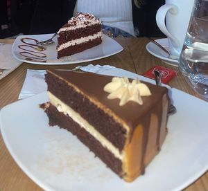 Red velvet and peanut butter and chocolate cake were both amazing! So fresh and fluffy at Freedom Cakes Bakery in Madrid