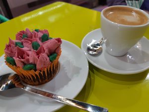 cupcake at Freedom Cakes Bakery in Madrid