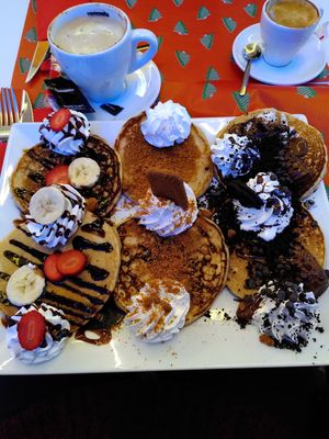 Pancakes degustation, 9.95€ at Freedom Cakes Bakery in Madrid