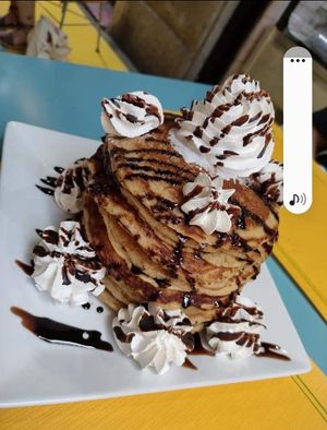 9 pancakes at Freedom Cakes Bakery in Madrid