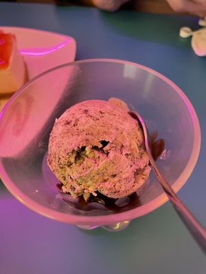 Oreo ice cream   at Freedom Cakes Bakery in Madrid