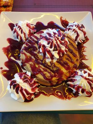 3 pancakes at Freedom Cakes Bakery in Madrid