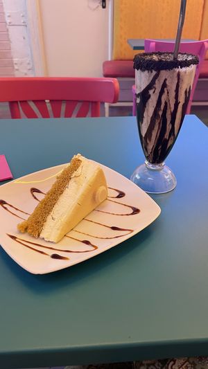   at Freedom Cakes Bakery in Madrid