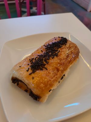  at Freedom Cakes Bakery in Madrid