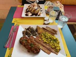   at Freedom Cakes Bakery in Madrid