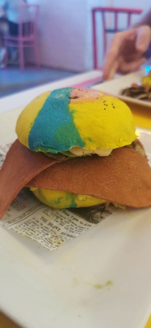  at Freedom Cakes Bakery in Madrid