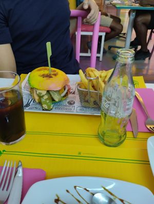  at Freedom Cakes Bakery in Madrid