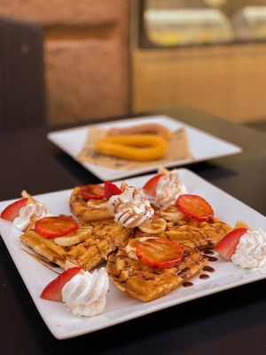 Waffles at Freedom Cakes Bakery in Madrid