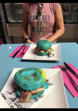 Breakfast !! at Freedom Cakes Bakery in Madrid