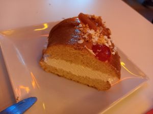 Roscón de reyes. at Freedom Cakes Bakery in Madrid