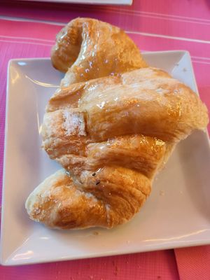 #Veganuary at Freedom Cakes Bakery in Madrid