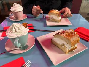 Mocachinos and Roscones at Freedom Cakes Bakery in Madrid