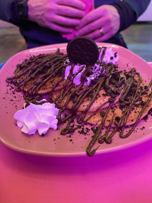 Oreo pancakes  at Freedom Cakes Bakery in Madrid