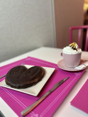   at Freedom Cakes Bakery in Madrid