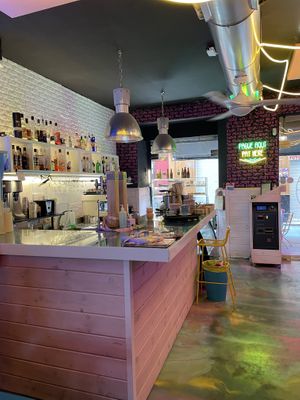 Barra  at Freedom Cakes Bakery in Madrid