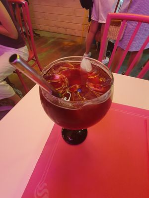 Tinto de verano at Freedom Cakes Bakery in Madrid
