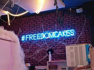  at Freedom Cakes Bakery in Madrid