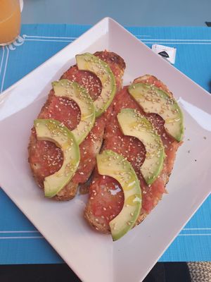  at Freedom Cakes Bakery in Madrid