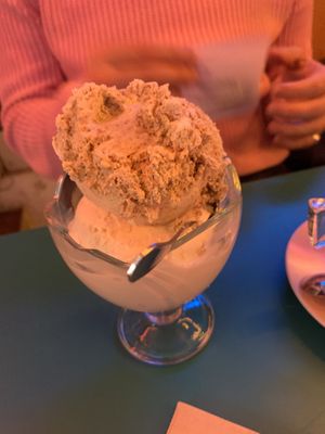 Ice cream  at Freedom Cakes Bakery in Madrid