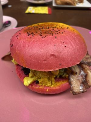 Muerte por desayuno  at Freedom Cakes Bakery in Madrid