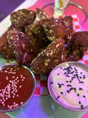 Colliwings   at Freedom Cakes Bakery in Madrid