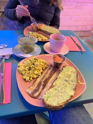   at Freedom Cakes Bakery in Madrid