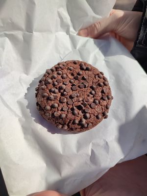Double chocolate cookie at Freedom Cakes Bakery in Madrid