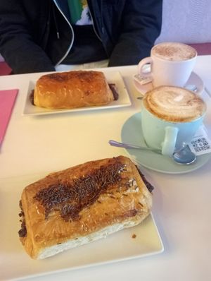  at Freedom Cakes Bakery in Madrid