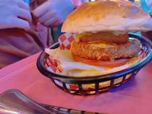 KFV burger at Freedom Cakes Bakery in Madrid