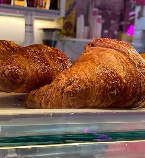  at Freedom Cakes Bakery in Madrid