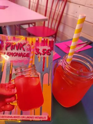  at Freedom Cakes Bakery in Madrid