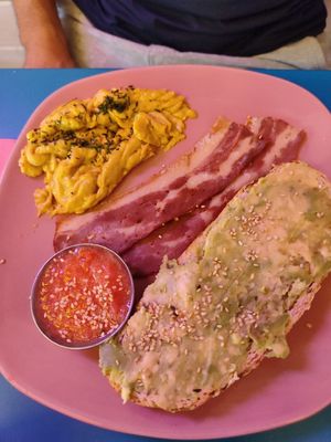  at Freedom Cakes Bakery in Madrid