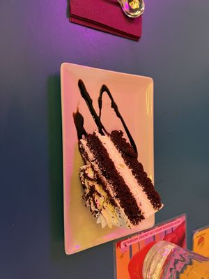 Red velvet cake   at Freedom Cakes Bakery in Madrid