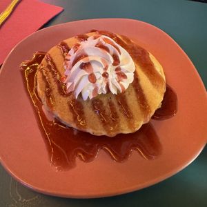 Pancakes and whipped cream   at Freedom Cakes Bakery in Madrid