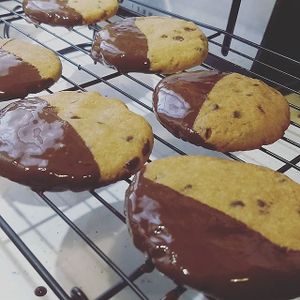 Chocolate cookies 100% vegan
 at Freedom Cakes Bakery in Madrid